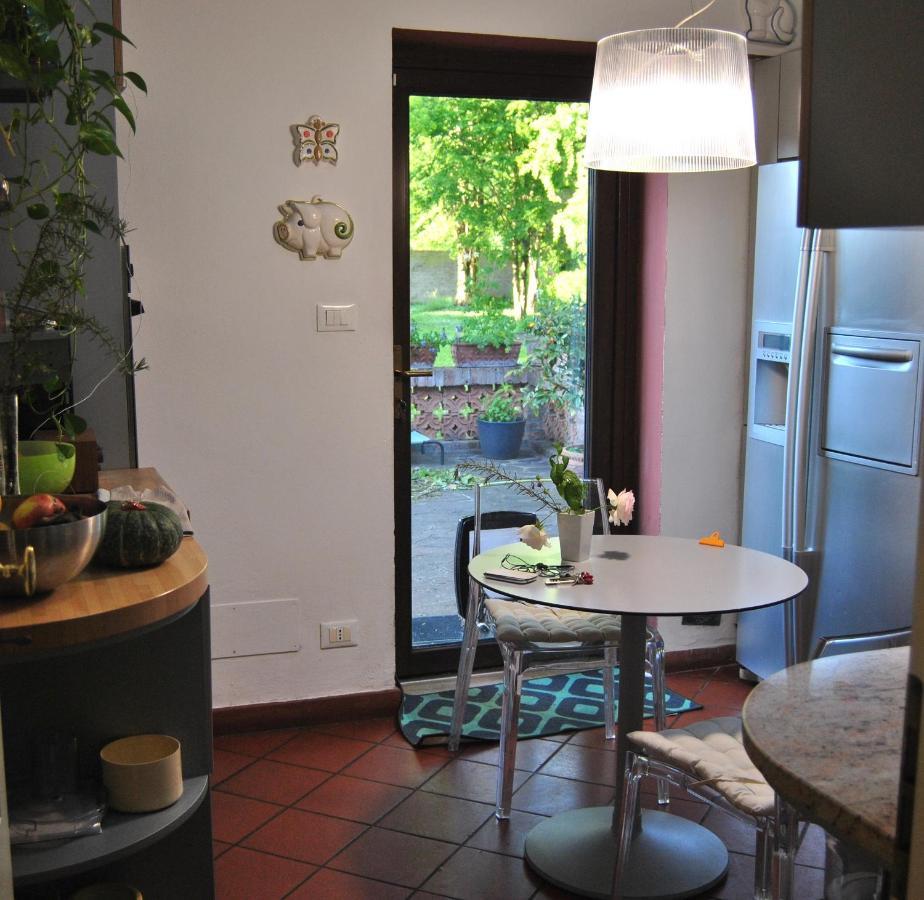 Отель La Casa Di Marina Феррара Экстерьер фото