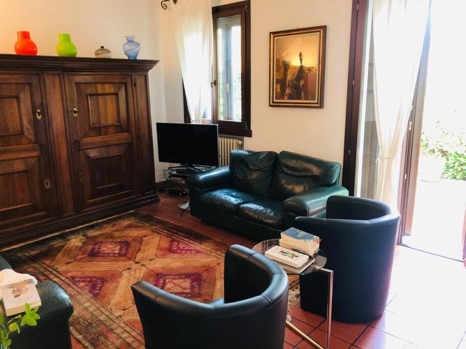 Отель La Casa Di Marina Феррара Экстерьер фото